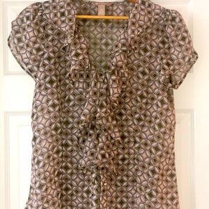 BANANA REPUBLIC VNECK BLOUSE